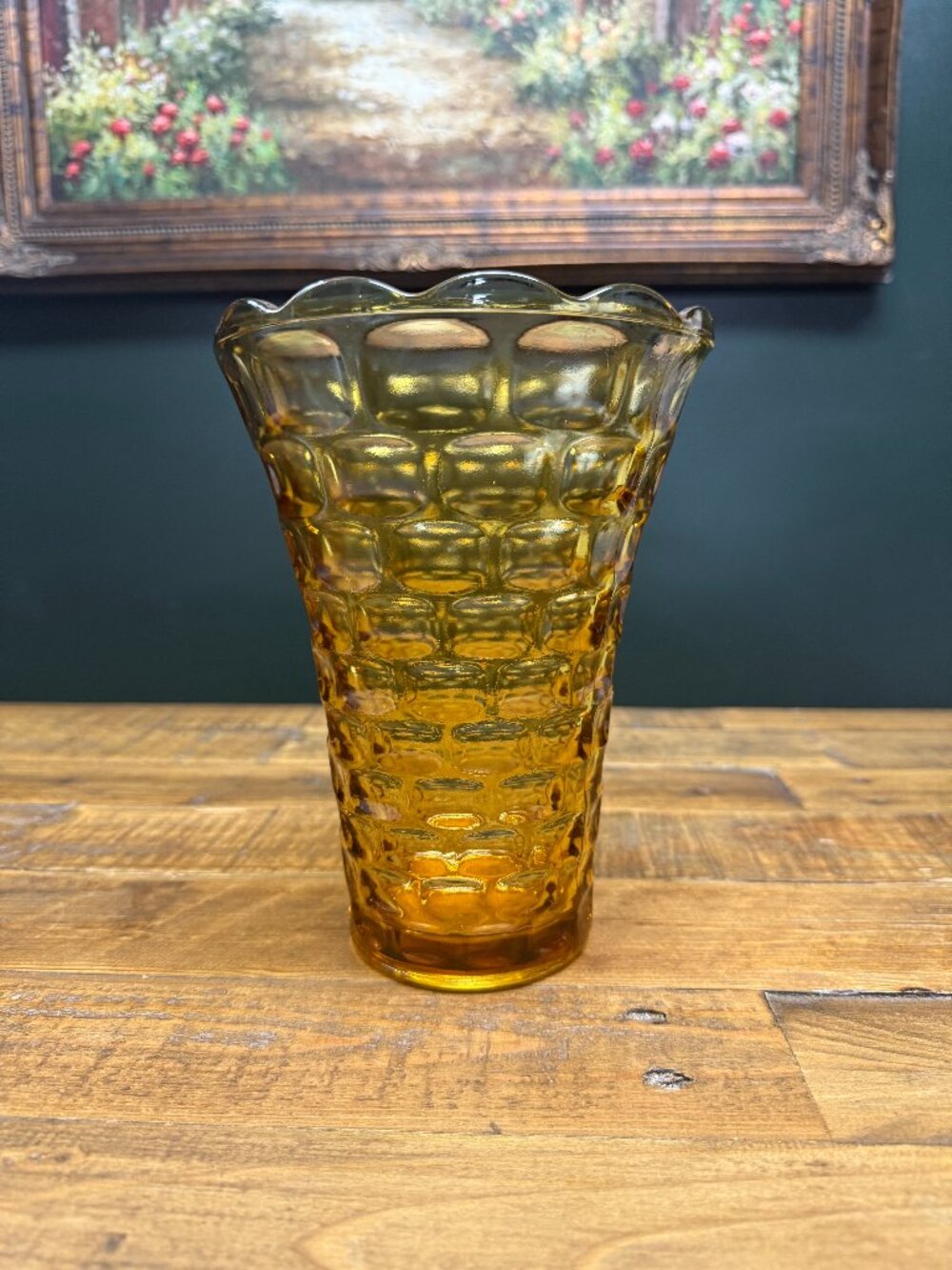 Vintage 1960's Federal Glass Colonial Yorktown Amber Gold 8" Large Flower Vase